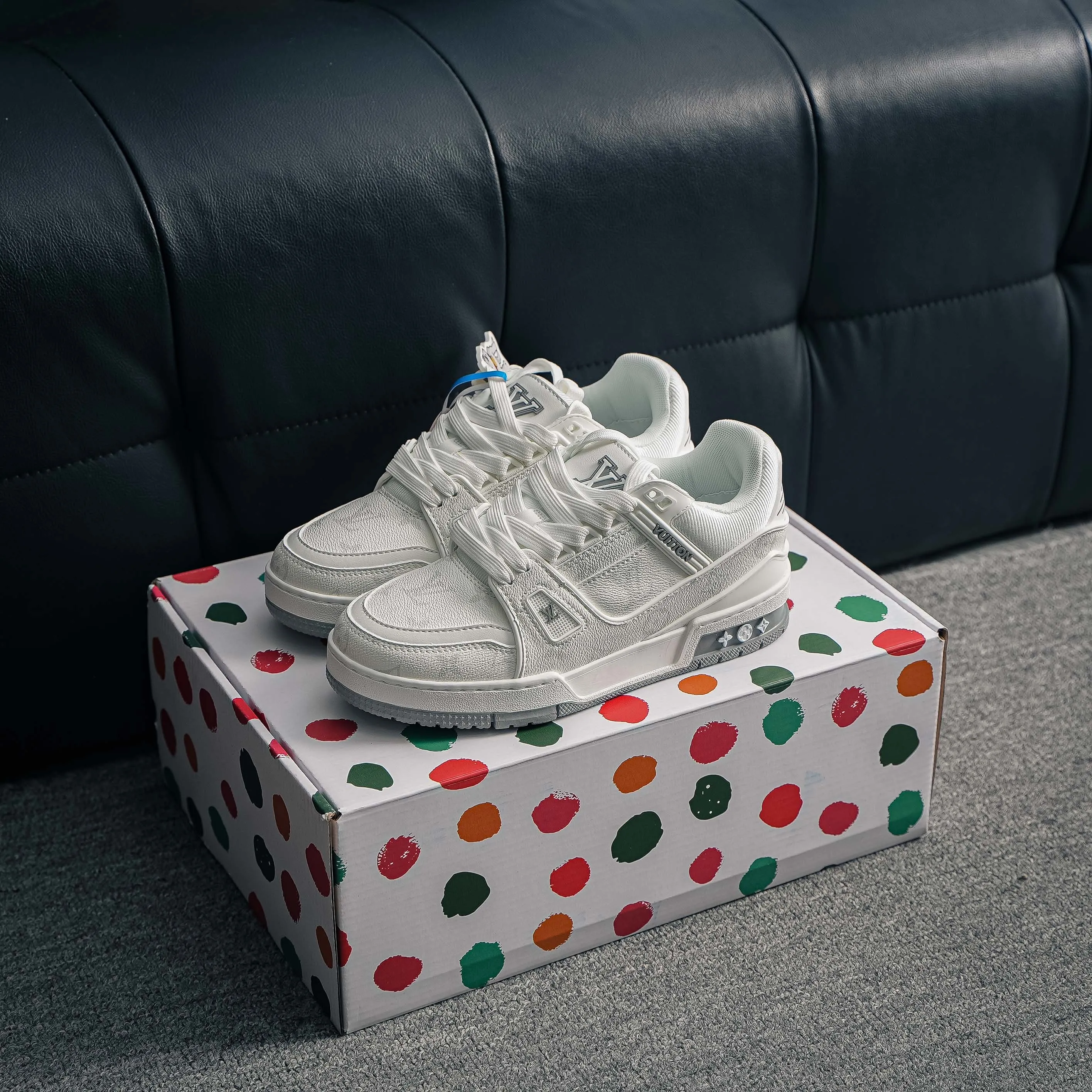 【 】 Louis Vuitton Trainer Sneaker Low Series Low-Top Retro Versatile Skate Shoes“ Virgil Abloh Retro Shoes ，